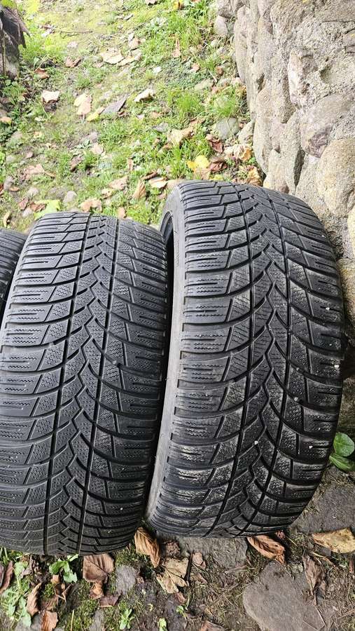 Lassa Snoways4, winter 245/40 R19