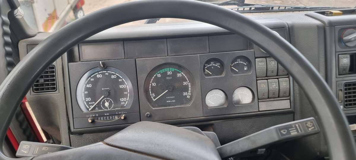 Iveco 120E18, грузовики