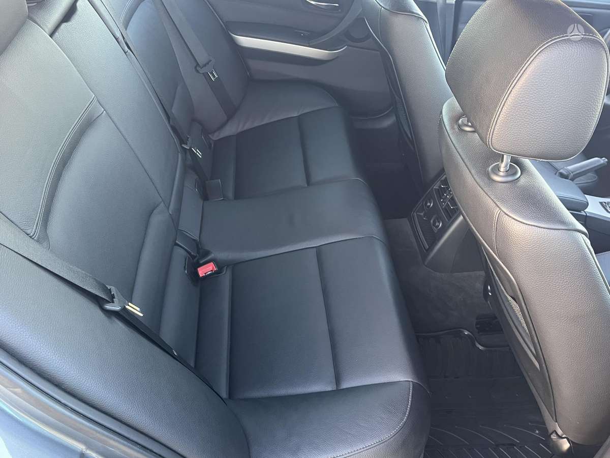 BMW 320, 2.0 l., wagon
