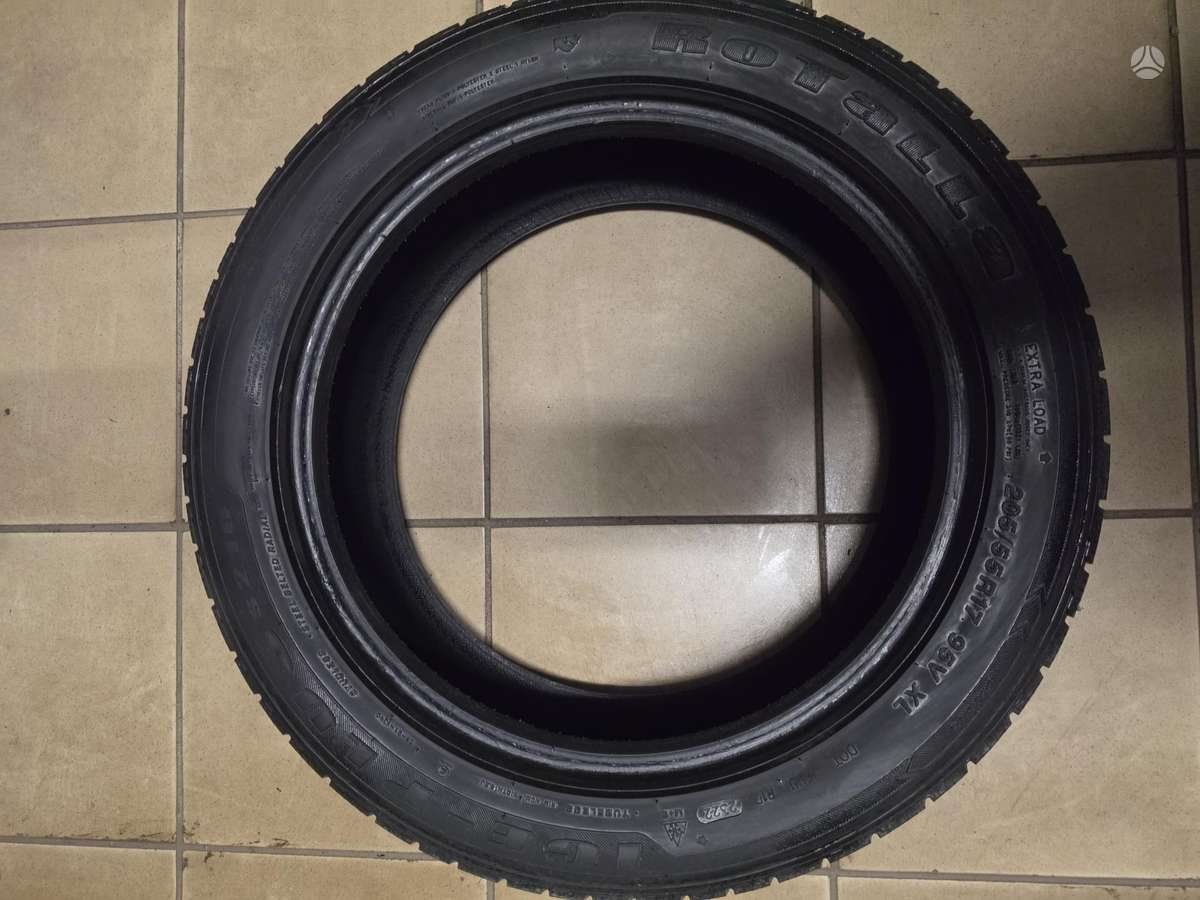 Continental, всесезонные 215/55 R18