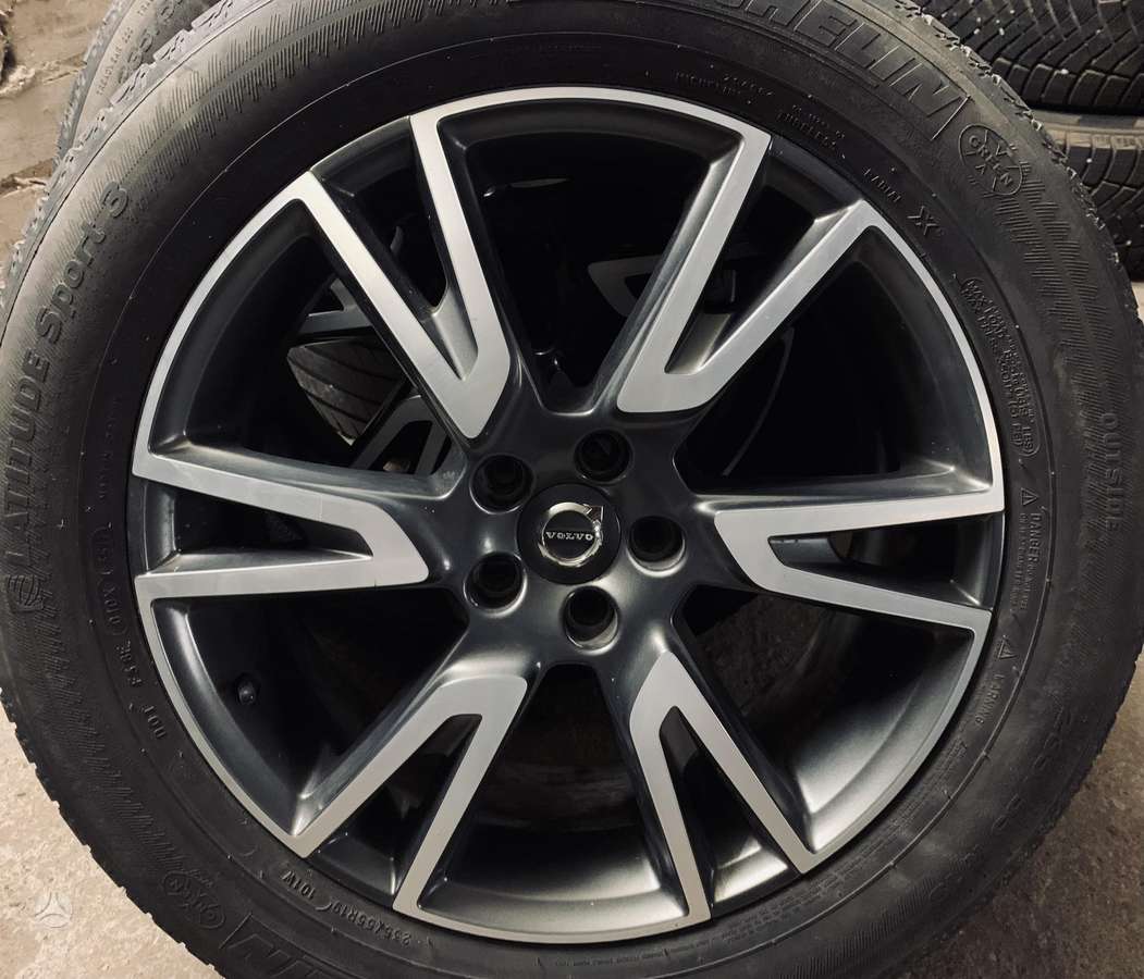 Volvo, light alloy, R19