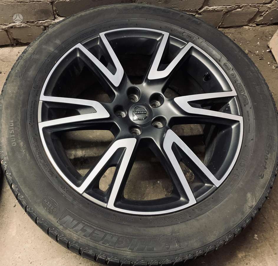 Volvo, light alloy, R19