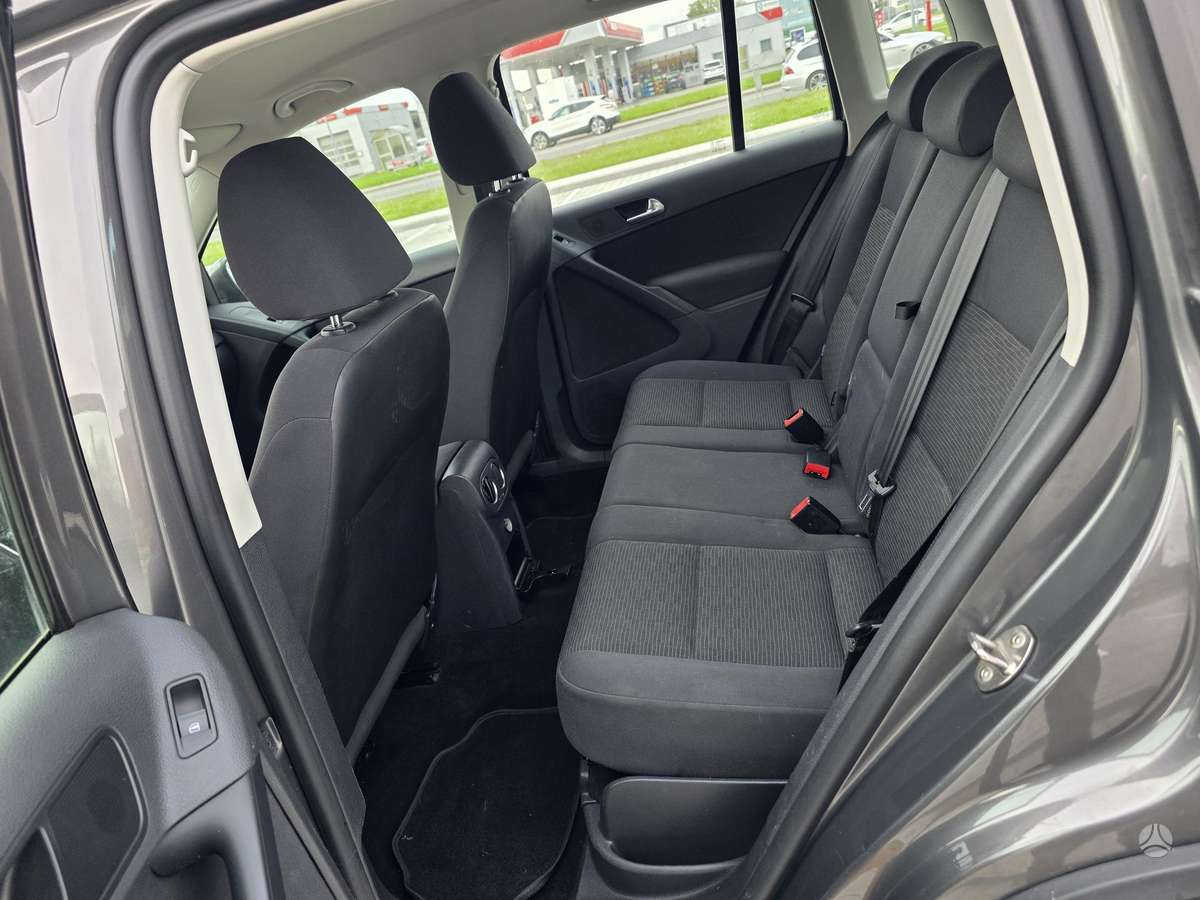 Volkswagen Tiguan 2013 — photo 19