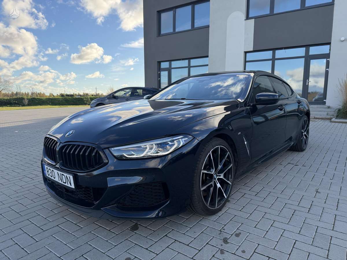 BMW 840