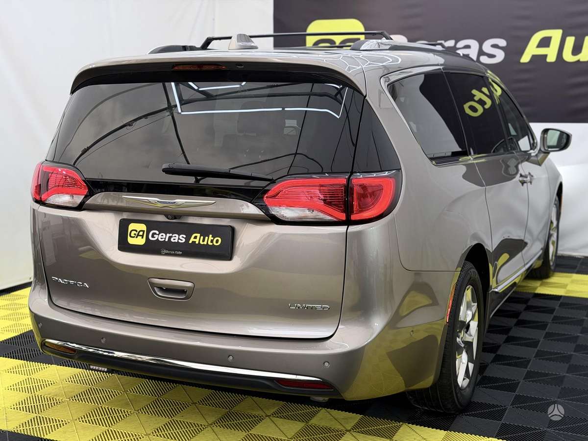 Chrysler Pacifica, 3.6 l., Минивэн