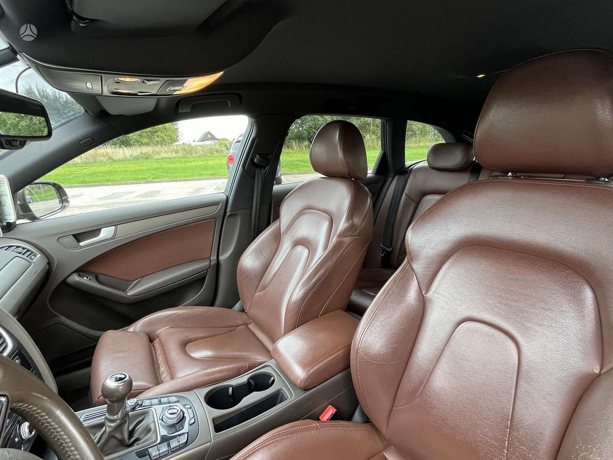 Audi A4, 2.0 l., Универсал