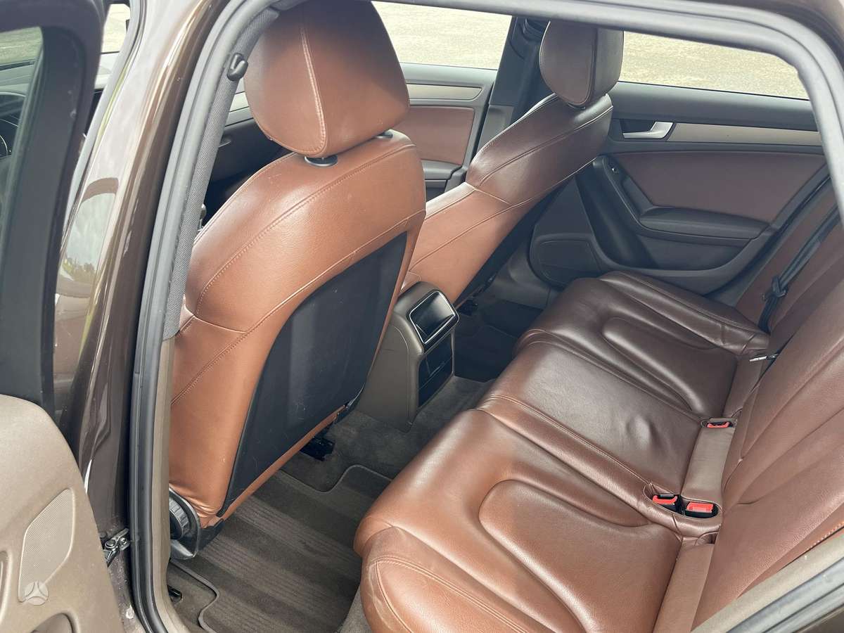 Audi A4, 2.0 l., universalas