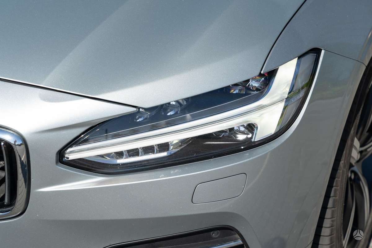Volvo V90, 2.0 l., universalas