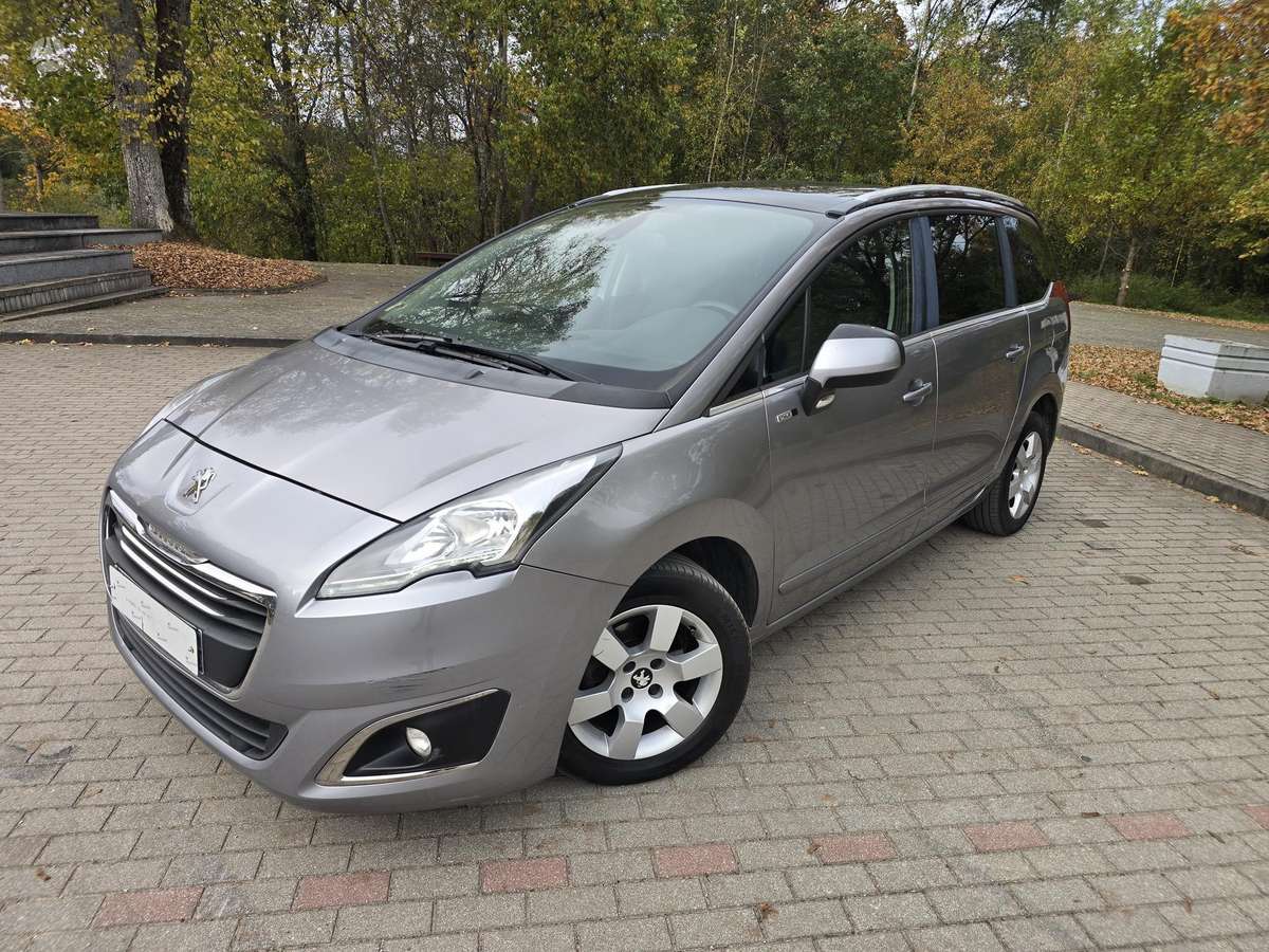 Peugeot 5008