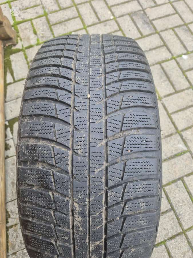 Goodyear, winter 235/45 R17