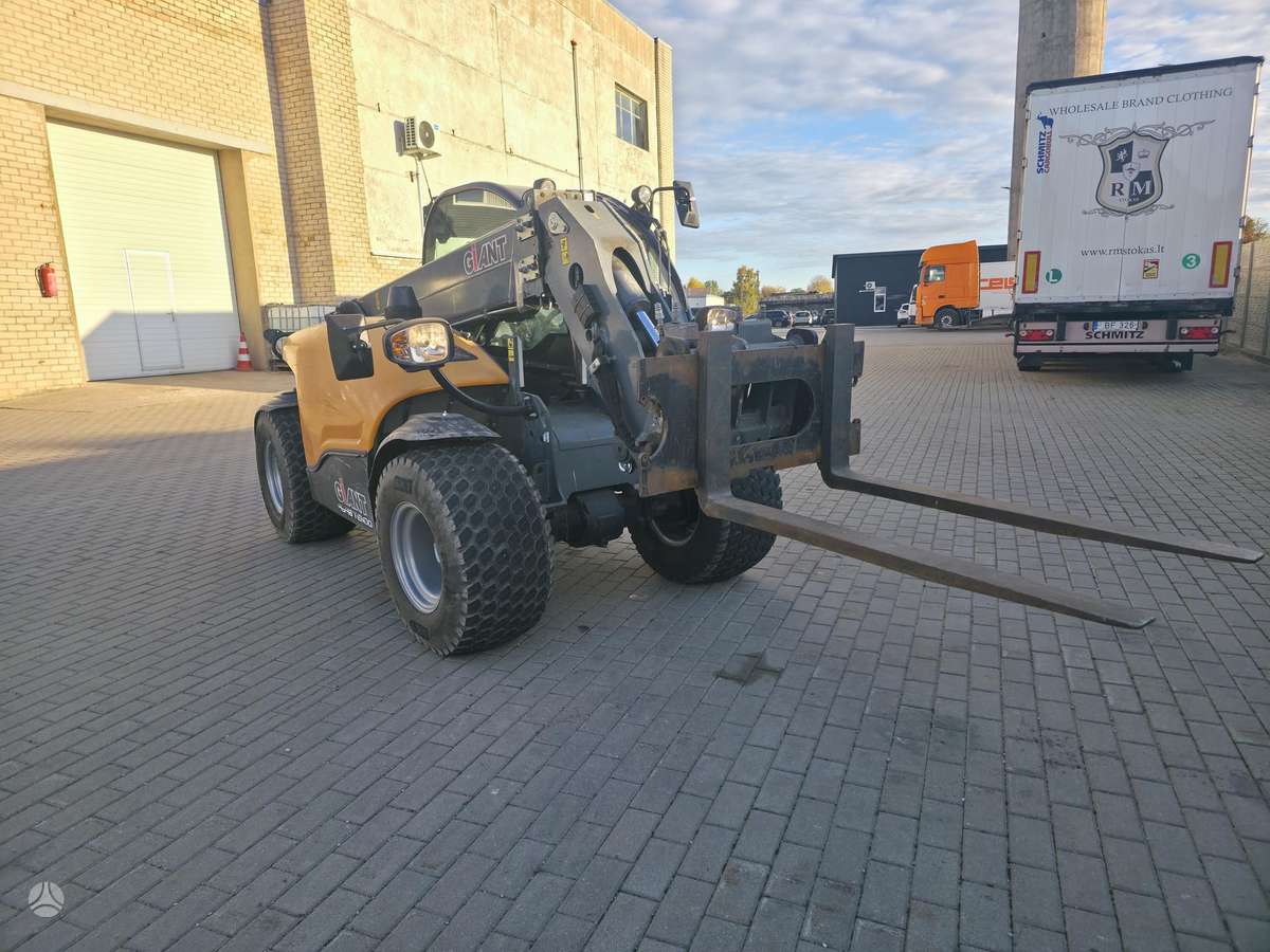 -Kita- Giant 4548 Tendo, telescopic handler