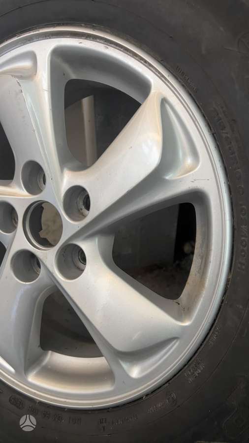 Hyundai, lengvojo lydinio, R16