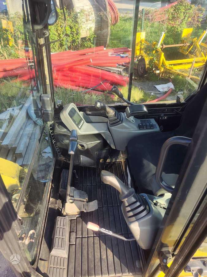 Yanmar SV26, мини-экскаваторы
