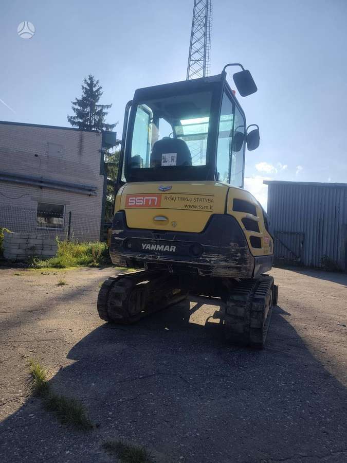 Yanmar SV26, mini excavator