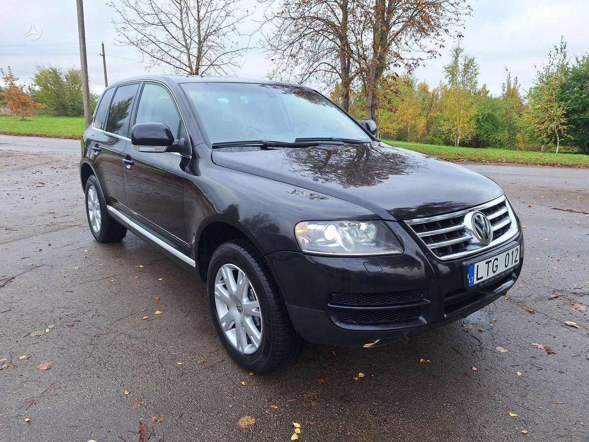 Volkswagen Touareg