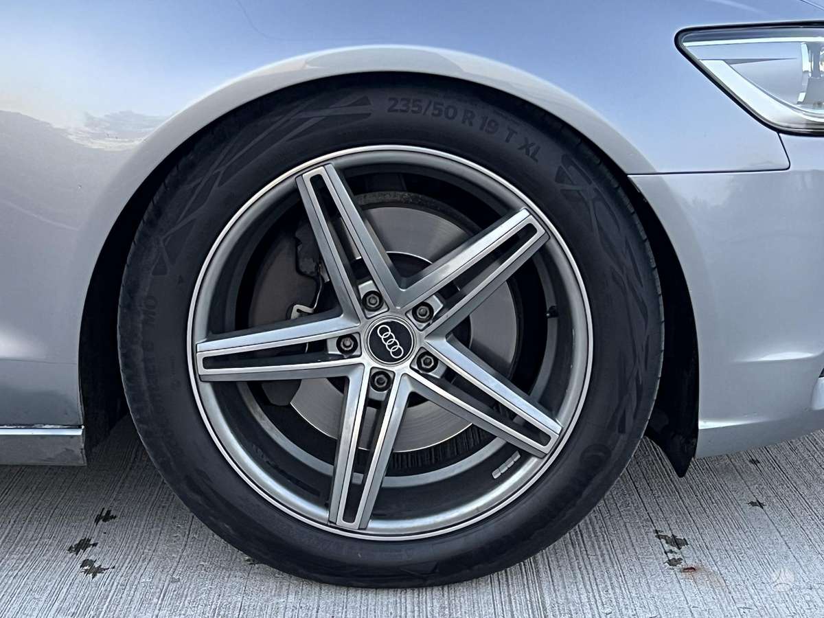Audi A6, 3.0 l., Универсал