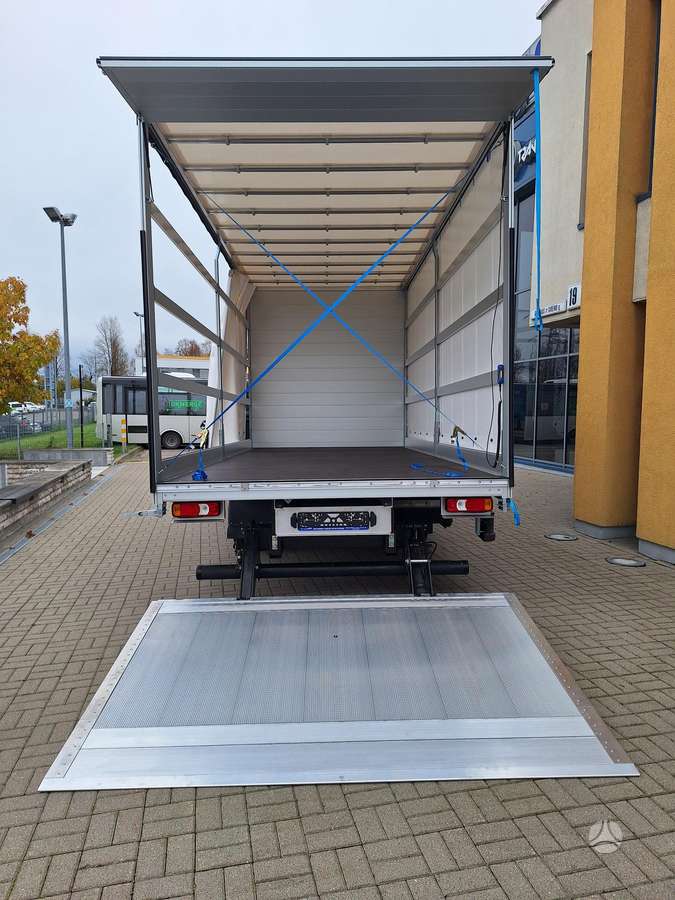 Iveco Daily, бортовые с тентом