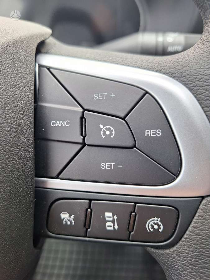 Iveco Daily, бортовые с тентом