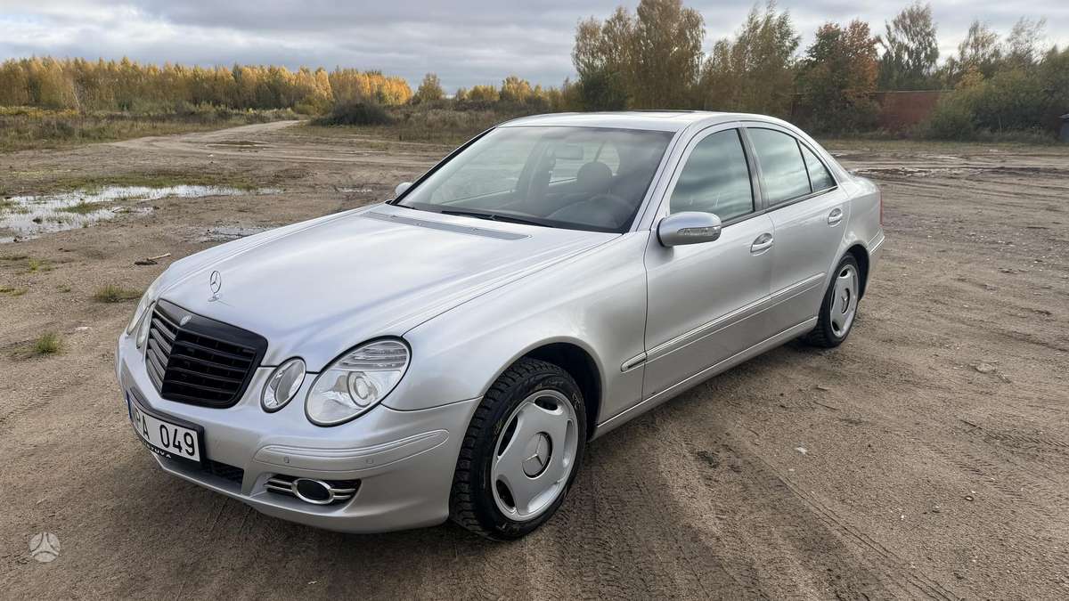 Mercedes-Benz E220, 2.2 l., Седан