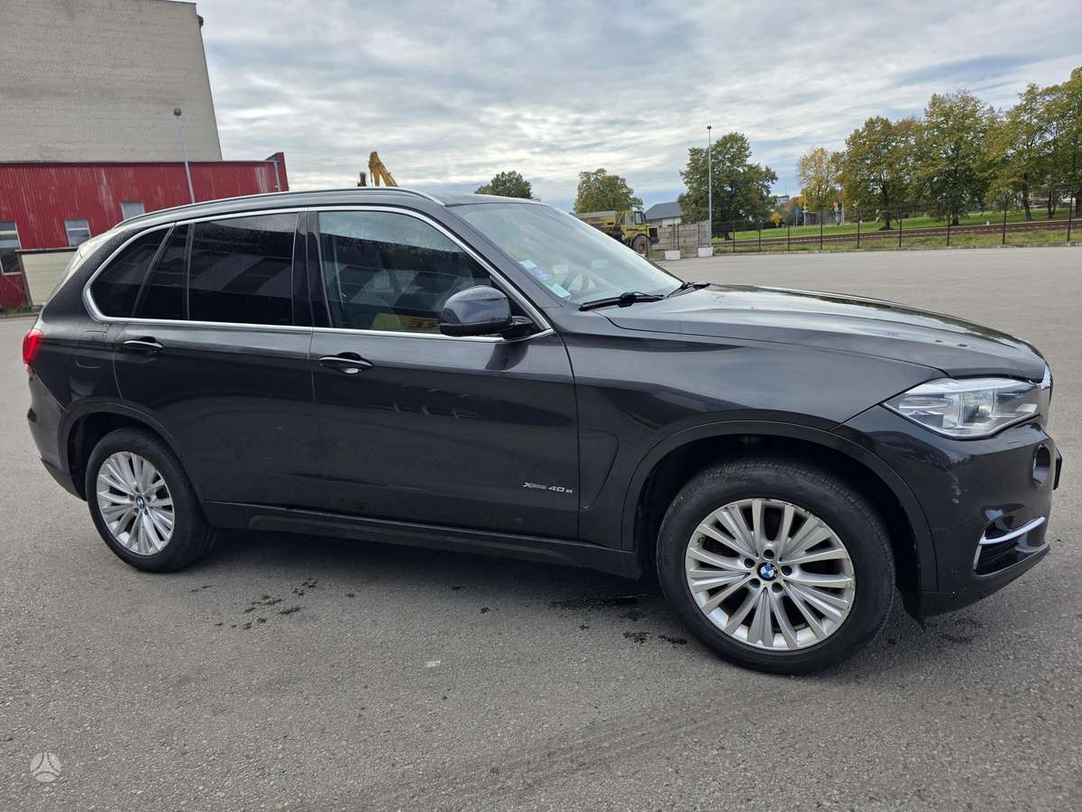BMW X5
