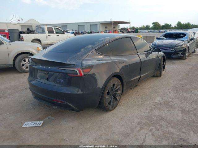 Tesla Model 3, Хэтчбек