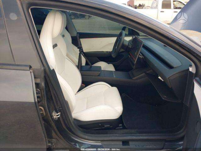 Tesla Model 3, hečbekas