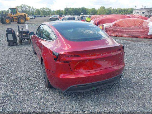 Tesla Model 3, Хэтчбек