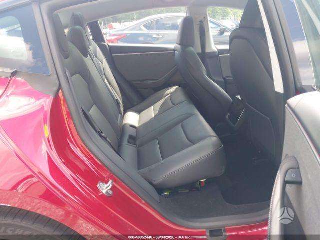 Tesla Model 3, Хэтчбек