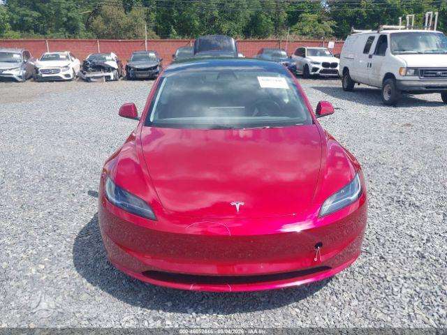 Tesla Model 3, hečbekas