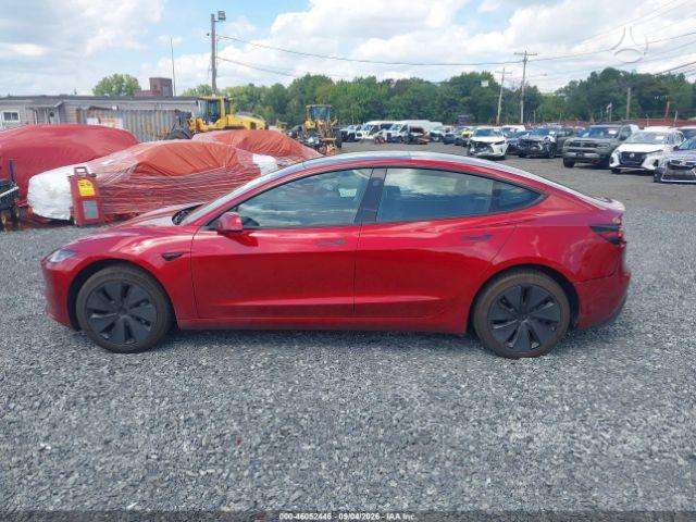 Tesla Model 3, Хэтчбек