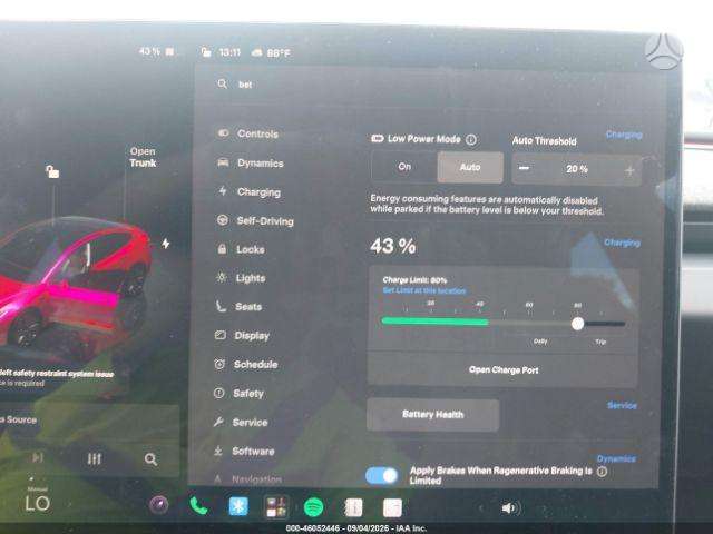 Tesla Model 3, hatchback