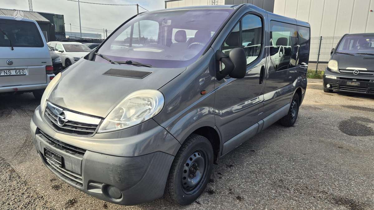 Opel Vivaro, 2.0 l., mpv / minivan