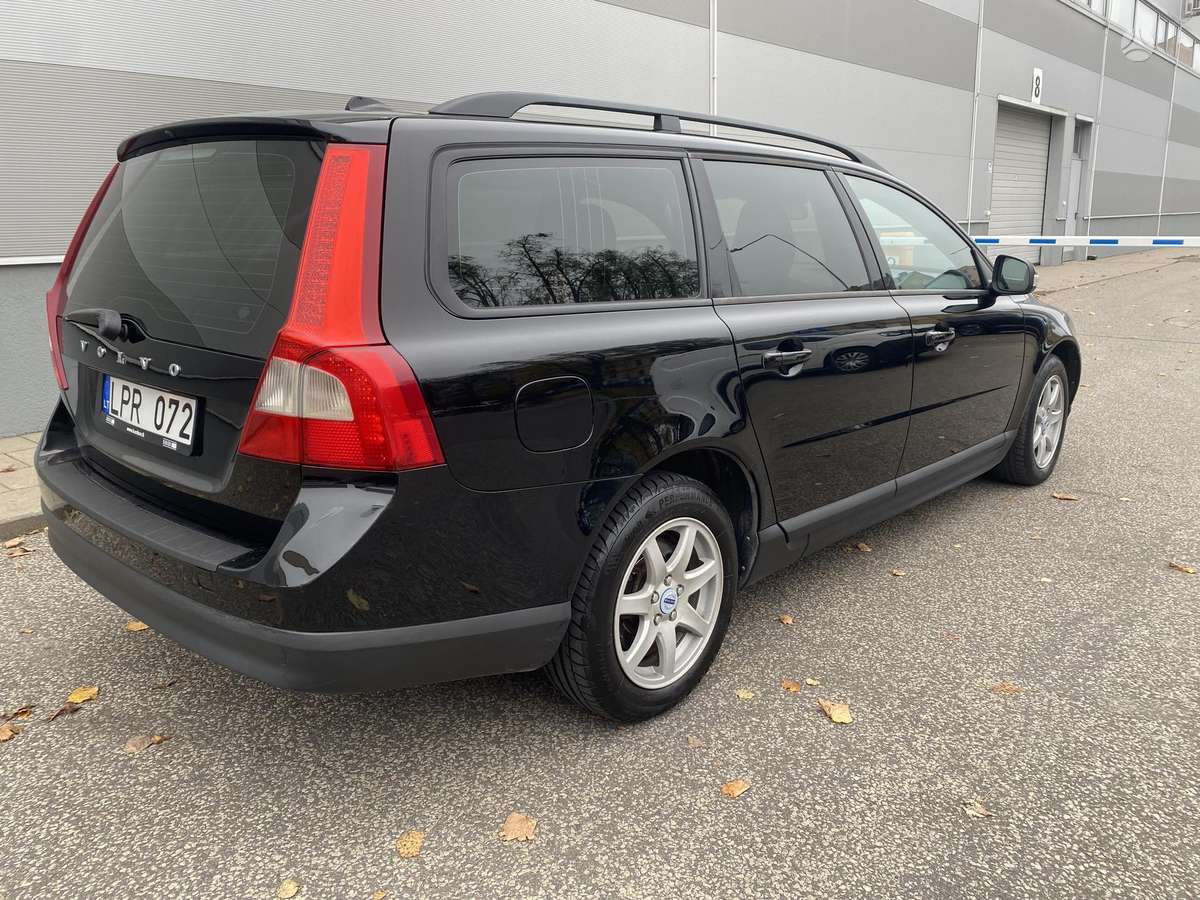 Volvo V70, 2.0 l., wagon