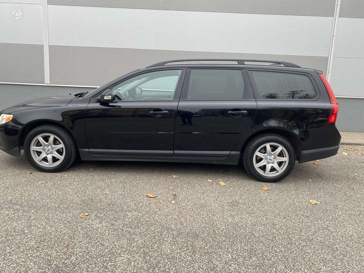 Volvo V70, 2.0 l., wagon