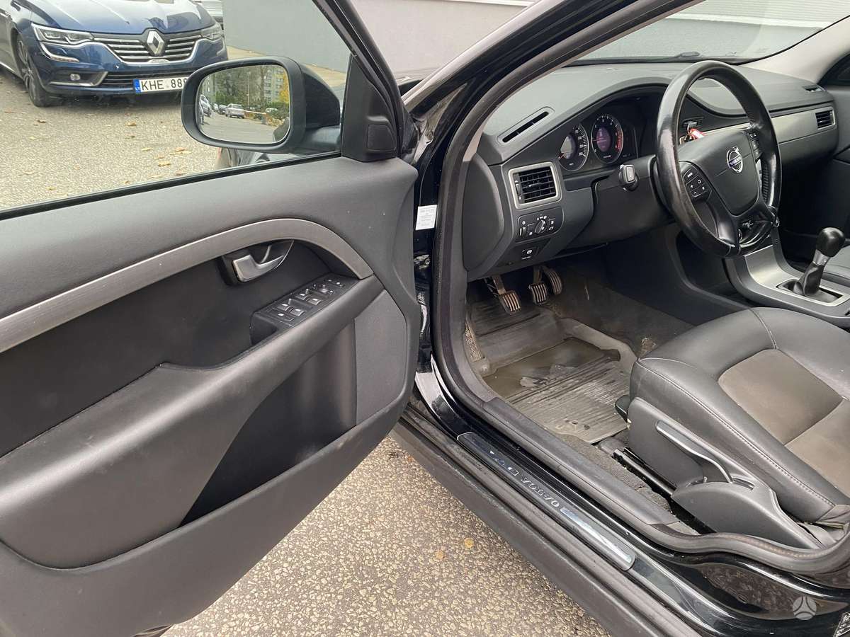 Volvo V70, 2.0 l., wagon