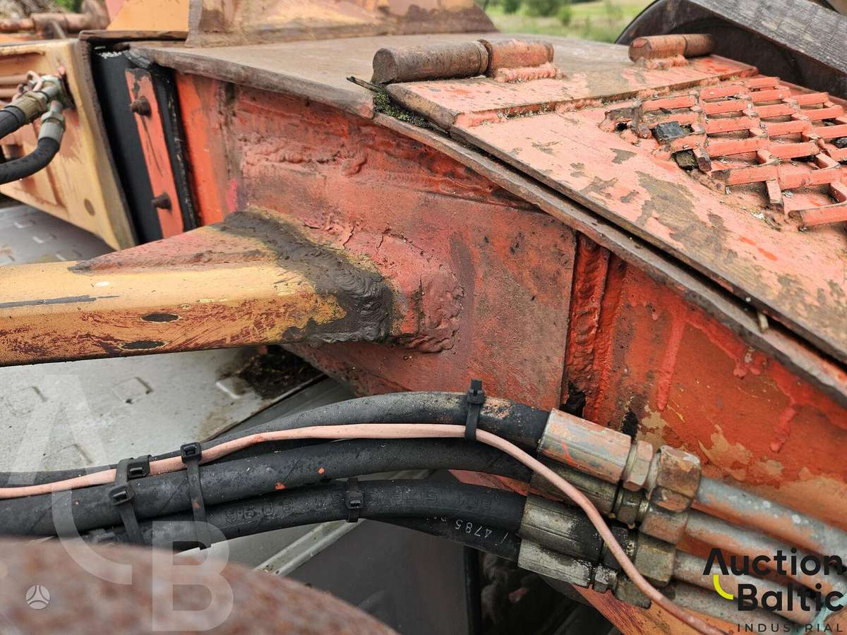 Sisu SM300, mulchers / grinders