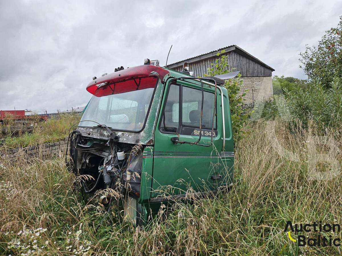 Sisu SM300, измельчители / дровоколы