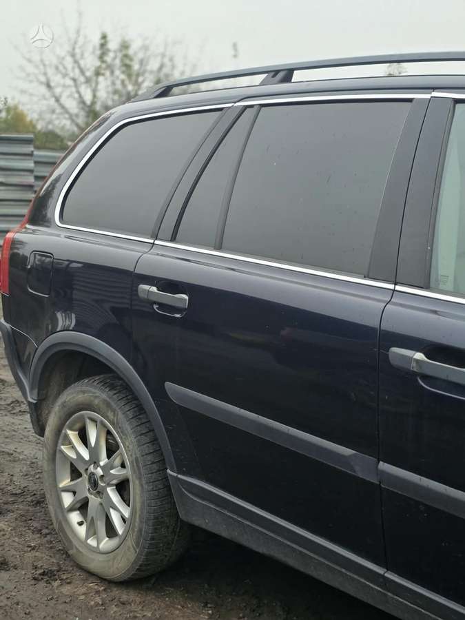 Volvo XC90 по частям