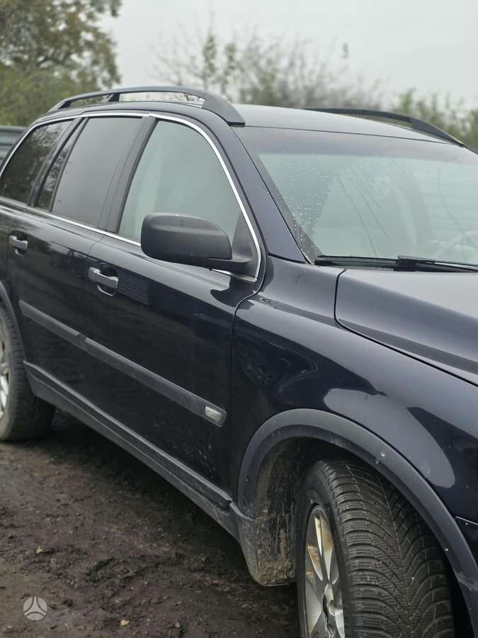 Volvo XC90 по частям