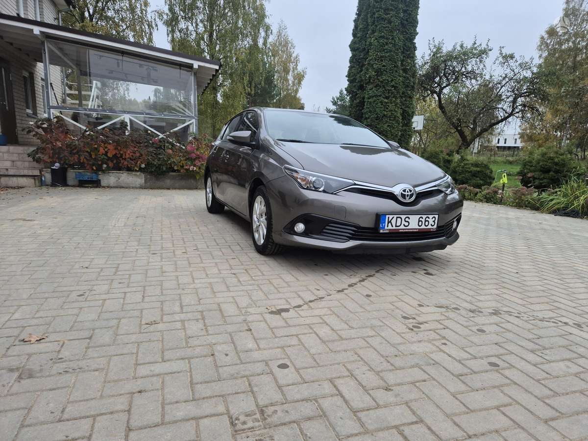 Toyota Auris