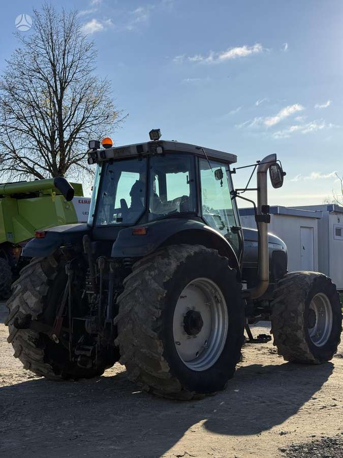 Massey Ferguson 8220, тракторы