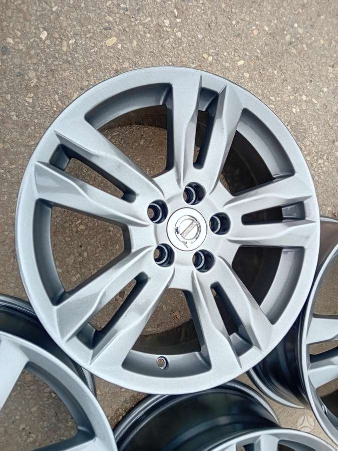 Volvo, light alloy, R17