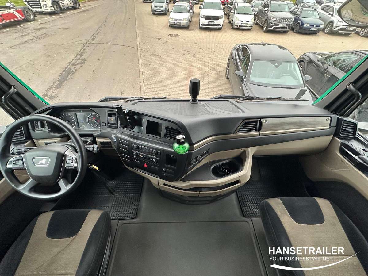 MAN TGX 18.470 Mega Low Deck, 2 спальных места