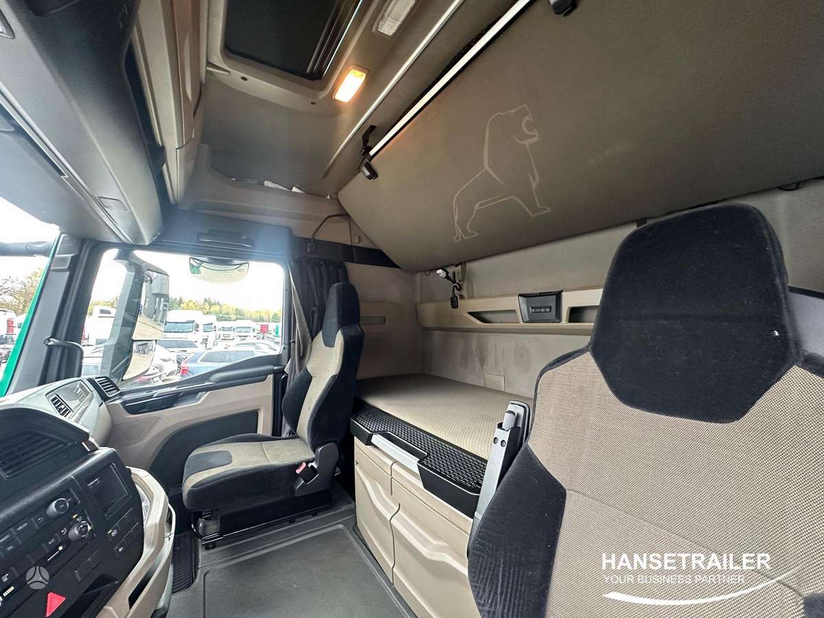 MAN TGX 18.470 Mega Low Deck, 2 спальных места