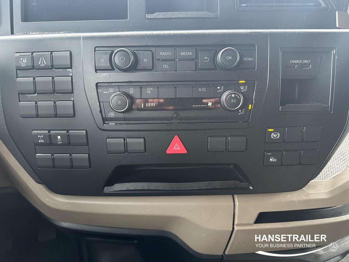 MAN TGX 18.470 Mega Low Deck, 2 спальных места