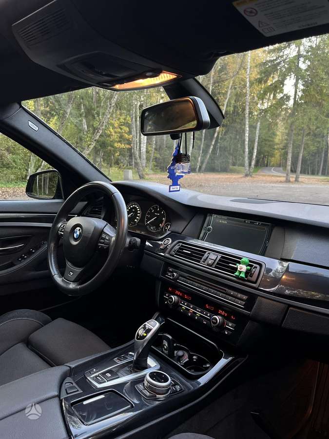 BMW 520, 2.0 l., Универсал