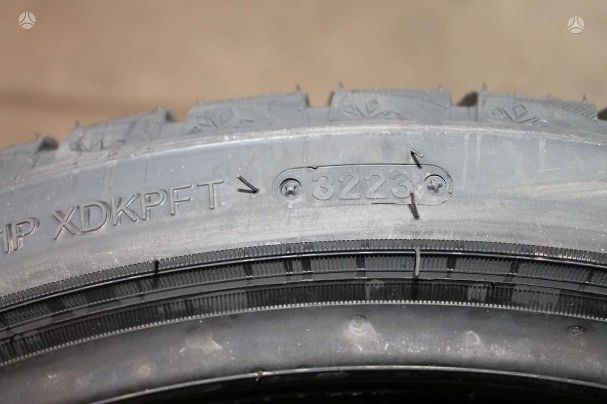Triangle SnowLink PL02 XL, žieminės 245/35 R20