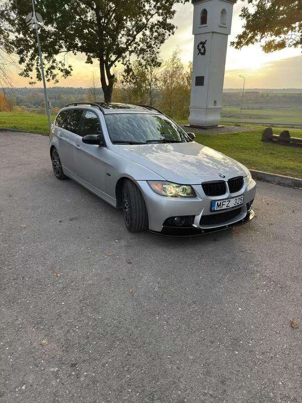 BMW 325, 2.5 l., wagon