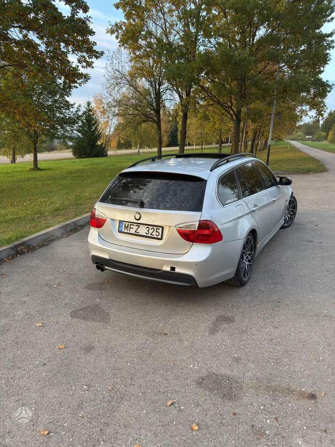 BMW 325, 2.5 l., wagon