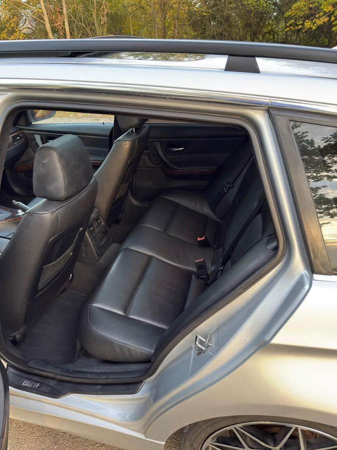 BMW 325, 2.5 l., wagon